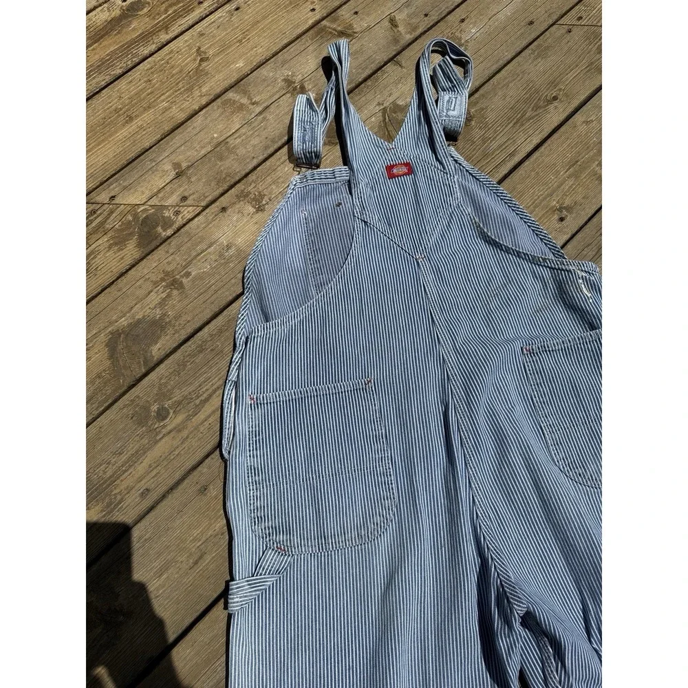 Dickies item details